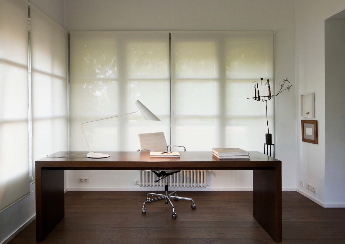table-lamp-iconoDesk